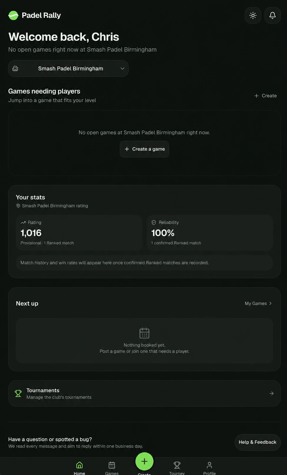 Pádel Rally app home screen showing open games at a club, the player's rating and reliability, and their next booking.